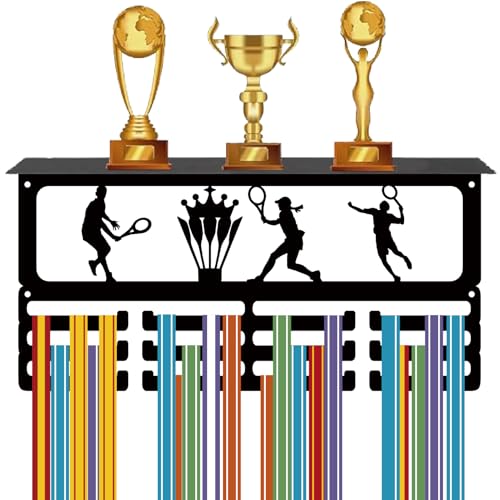 CREATCABIN Badminton Medaillenaufhänger Sporttrophäenregal Mit 12 Haken Metall Medaillenaufhänger Medaillenständer Mit Regal Wandhalterung Dekor Zum Aufhängen 60+ Medaillen Auszeichnungen 40x20x10cm CREATCABIN Badminton Medaillenaufhänger Sporttrophäenregal Mit 12 Haken Metall Medaillenaufhänger Medaillenständer Mit Regal Wandhalterung Dekor Zum Aufhängen 60+ Medaillen Auszeichnungen 40x20x10cm von CREATCABIN