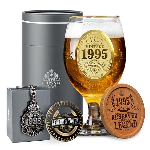 CROWNLY CRYSTAL® 1995 Geschenk 30 Geburtstag Mann Bierglas Mit Gravur Personalisierte Geschenke Männer Deko 30 Geburtstag Mann Geschenke Für Männer Freundin Geschenk 30. Geburtstag von CROWNLY CRYSTAL