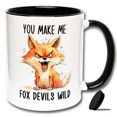Witzige Tasse mit Deckel YOU MAKE ME FOX DEVILS WILD Kaffeetasse Büro, Tasse Fuchs, Spruchtasse Denglisch (Schwarz-Weiße Tasse inkl. schwarzem Tassendeckel) von CRP