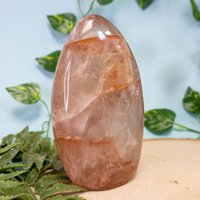 Hämatoid Feuerquarz Stehende Freeform von CRYSTALBLUEVIBES