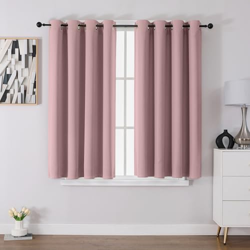 CUCRAF Verdunklungsvorhänge Thermovorhang Kälteschutz 2er Set H132 x B137cm Gardinen mit Ösen Rosa Vorhang Blickdicht Weich und Langlebig Schallschutz Vorhang für Schlafzimmer Wohnzimmer von CUCRAF