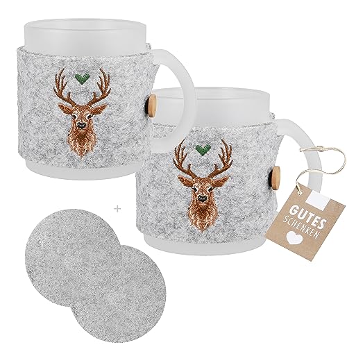 CULT at home Geschenkset - 2 große Weihnachtstassen Tassen Jumbo Kaffeebecher Teetasse 330 ml aus satiniertem Glas mit Filzbanderole und 2 runde Filzuntesetzer von CULT at home