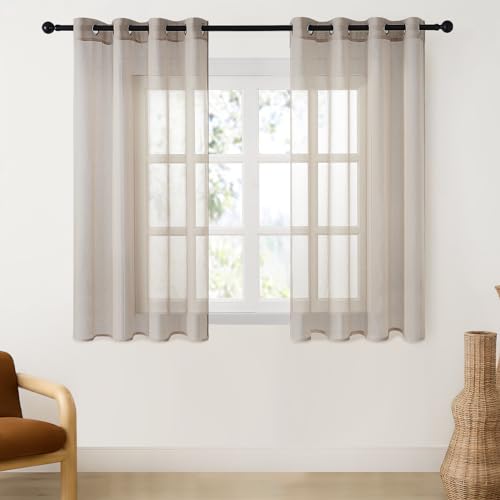 CUTEWIND Gardinen mit Ösen Beige, Wohnzimmer Gardinen Modern 2er Set, Vorhang Transparent 160 cm Hoch, Vorhänge Schlafzimmer Durchsichtig 140 cm Breit, Ösenvorhänge Gardinen Schals von CUTEWIND