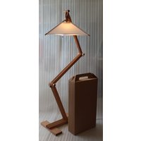 Handgefertigte Z-stehlampe Aus Buchenholz Justierbares Leselicht Handgefertigte Z-stehlampe Aus Buchenholz Justierbares Leselicht von CVORworkshop