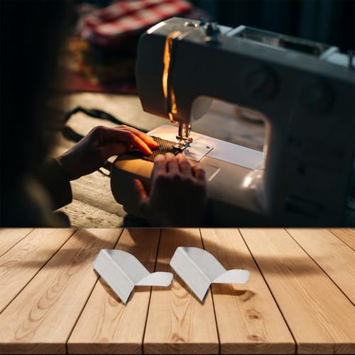 Kantenpositionierungswerkzeug mit Edelstahl-Lineal für Overlock-Nähmaschinen, um den Stoff zu stabilisieren und Kantenschneiden bei Nähprojekten zu vermeiden von CYRENT