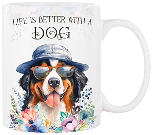 Cadouri Keramik Hunde Tasse mit Spruch „Life is better with a Dog“ und Berner Sennenhund - Kaffeetasse mit Hunderasse für Hundebesitzer - originelles Geschenk - handgefertigt | 330 ml von Cadouri