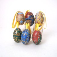 Set Of Six Vintage Metall Easter Egg, Mid Century Candy Container Egg Present Box Set Of Six Vintage Metall Easter Egg, Mid Century Candy Container Egg Present Box von CafeIrma