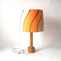 Vintage 80S 70S Table Lamp With Wooden Foot & Fabric Lampshade in Classic Colors Brown, Beige, Orange von CafeIrma
