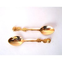 Vintage Golden Set Of Two Espresso Coffee Spoons Hildesheimer Rose, Small Spoons, Rose Decor Flatware Vintage Golden Set Of Two Espresso Coffee Spoons Hildesheimer Rose, Small Spoons, Rose Decor Flatware von CafeIrma