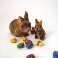 Vintage Set Of 2 Felt Hares, West Germany 1950S, Easter Window Dressing, Bunny Rabbit, German Decor, Animal Decor von CafeIrma