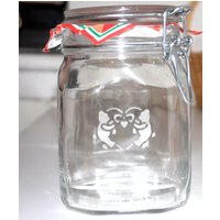 Elegantes Glas Mit Teddybär Geätztem Design von Cafearts