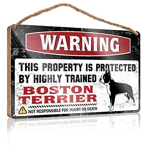 CakJuice Türschild für Zuhause, Aufschrift "Warning This Property is Protected by A Highly Trained Boston Terrier", Holzschild, lustiges Badezimmer-Dekor (Größe: 23 x 35 cm) von CakJuice