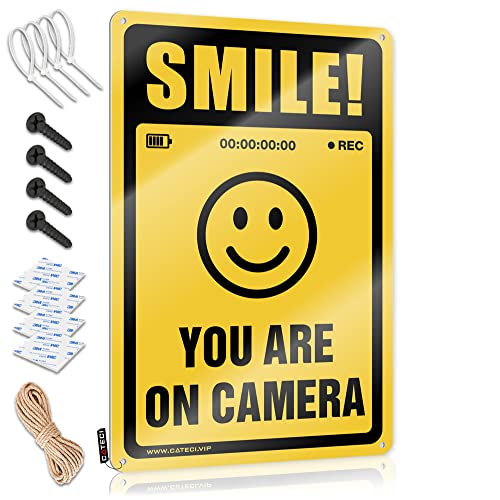 Lustiges Warnschild "Smile! You are On Camera" Blechschild Pool Stuff Bar Regeln Blechschild (Größe: 30 x 40 cm) von CakJuice