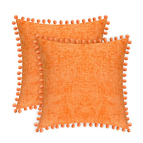 CaliTime Dekokissenbezüge 2er Pack Kuschelige, fest gefärbte, weiche Chenille-Kissenbezüge mit Pom Poms für Couch Sofa Dekoration 40cm x 40cm Orange von CaliTime