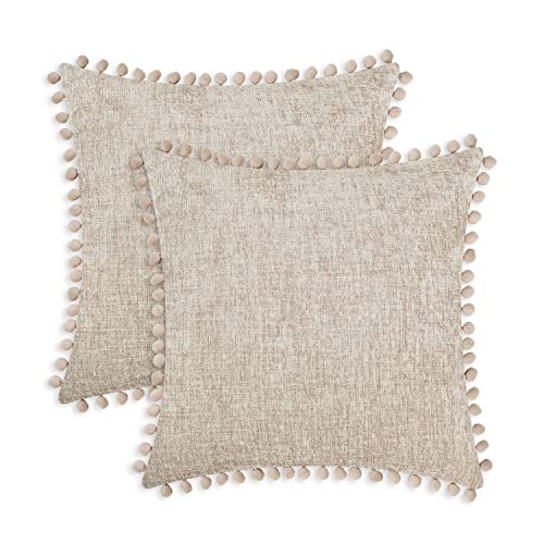 CaliTime Kissenbezüge 2er-Pack Kuschelige durchgefärbte, weiche Chenille-Kissenbezüge mit Pom Poms für Couch Sofa Dekoration 40cm x 40cm Taupe von CaliTime