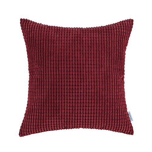 CaliTime Kissenbezüge Kissenhülle Kissenbezug Komfortabler Supersoft Cord Mais Gestreift Beidseitig Dekokissenbezug 50cm x 50cm Burgund von CaliTime