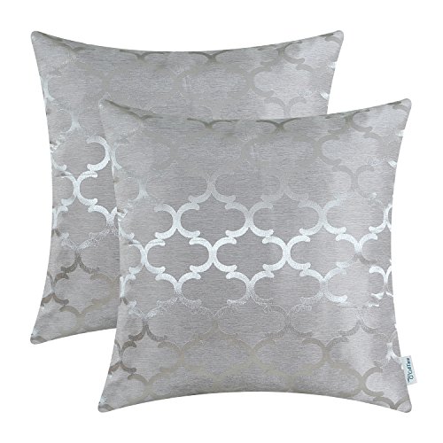 CaliTime Kissenbezüge Kissenhülle 2er-Pack Wurfkissenbezüge Schalen für Heim-Sofa-Couch Modern Glänzend & Matt Kontrast Quatrefoil Akzent Geometrisch 40cm x 40cm Silbergrau von CaliTime