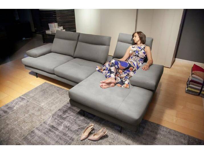 CALIA ITALIA Ecksofa Toby Wing, Komfortsofa der Extraklasse, bequem, L-Form, inklusive Sitztiefenverstellung, Füße in schwarz matt, grau, grigio MARIO von Calia-Italia