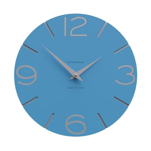 CALLEADESIGN Wanduhr Smile Hellblau und Aluminium Rund 30 cm Schlichtes und modernes Design Geräuschloser Mechanismus Made in Italy Geeignet für die Küche 30 Farben verfügbar Holz von CalleaDesign