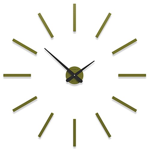 CalleaDesign - Wanduhr Pinturicchio (78 cm), Olivgrün von CalleaDesign