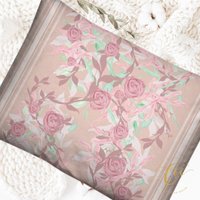 Kissenbezug Nur - Rosa Rose Blumenblatt Aquarell 20 "x 14" Von Calmcozychic von CalmCozyChic