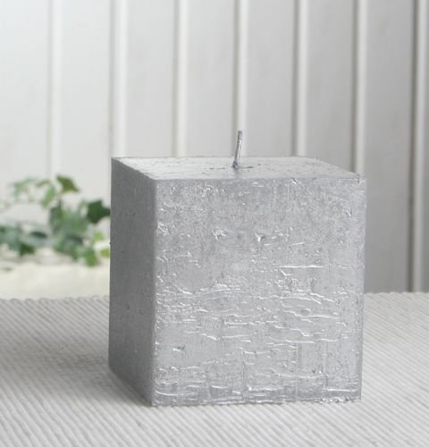 Rustik-Stumpenkerze, viereckig, 7,5x7,5x7,5 cm Ø silber-metallic von CandleCorner Rustik-Kerzen
