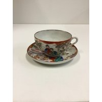 Geisha Tasse Und Untertasse Handbemalt Porzellan H3 von CandleLiteGiftShop