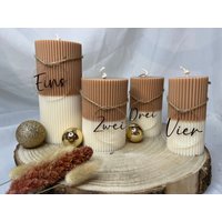 Adventskerzen-Adventskranzkerzen-stumpenkerzen-Candles-Weihnachtskerzen-Verschiedenehöhen-2Farbenkerzen-Vegan-stumpenkerzen-Riffelkerzen Adventskerzen-Adventskranzkerzen-stumpenkerzen-Candles-Weihnachtskerzen-Verschiedenehöhen-2Farbenkerzen-Vegan-stumpenkerzen-Riffelkerzen von CandlesbyNadja