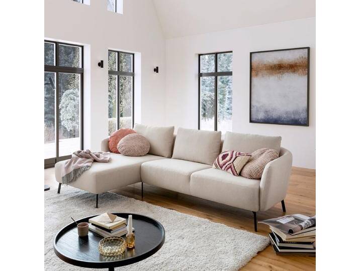 Candy Ecksofa Neela bestehend aus Longchair links und 2-Sitzer rechts in vielen Stoff- und Echtlederbezügen konfigurierbar versandkostenfrei kaufen von Candy-Polstermöbel