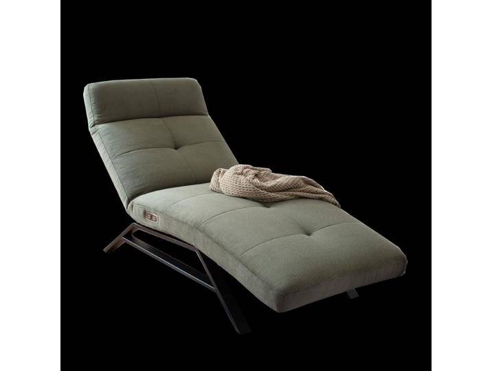 Candy Riviera Relaxliege mit getrennter Rücken und Fußteilverstellung inklusive USB-Anschluss auch in Cord sowie Leder oder anderen Stoffen Candy Riviera Relaxliege mit getrennter Rücken und Fußteilverstellung inklusive USB-Anschluss auch in Cord sowie Leder oder anderen Stoffen von Candy-Polstermöbel