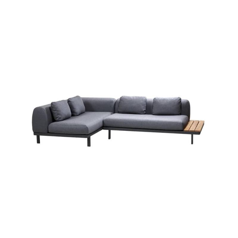 Cane-Line I Space Lounge mit kleiner Ablage von Cane-Line