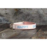 Personalisierbares Hundehalsband Halsband Mit Namen, Telefonnummer Oder Wunschtext - in Rosa Weiß Polsterung Gepolstert Welpenhalsband von Caniclix