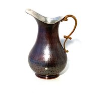 Karaffe Aus Kupfer Gehämmerte Umweltfreundliche Kupferkaraffe 30 cm Home Spa Von Cano-Flow Karaffe Aus Kupfer Gehämmerte Umweltfreundliche Kupferkaraffe 30 cm Home Spa Von Cano-Flow von CanoFlow
