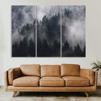 Nebligen Wald Druck, Landschaft Leinwand Wandkunst, Natur Wohnkultur, Kiefernwald Große Neblige Gerahmtes Dekor von CanvasWallArtDecors