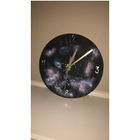 Wanduhr von CanvaspaintiByAshley