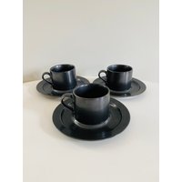 Dansk Bistro Schwarze Flachtasse Und Untertasse, 3Er Set, Matte Tassen, Niels Refsgaard, Nr, Made in Japan von CapeCodModern