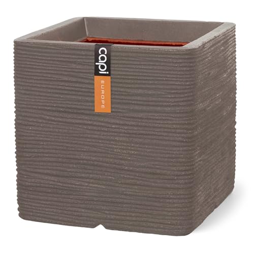 Capi Europe - Blumentopf quadratisch Rib NL - 30x30 - Warm Taupe - Öffnung Ø24 - Blumentopf für den Innen- und Außeneinsatz - Bruchsicher - 100% recycelbar - KWTR902 Capi Europe - Blumentopf quadratisch Rib NL - 30x30 - Warm Taupe - Öffnung Ø24 - Blumentopf für den Innen- und Außeneinsatz - Bruchsicher - 100% recycelbar - KWTR902 von Capi Europe