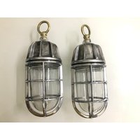 Maritime Handgemachte Antike Aluminium Hängeleuchte/Pendelleuchte Mit Messinghaken Lot Von 2 von CaptainCorys