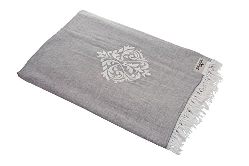 Carenesse Jacquard Tagesdecke Single Size Ornament 150 x 240 cm grau I Edle & zarte Wendedecke aus 100% Baumwolle mit hochwertiger Webung I Überwurf für Bett & Sofa I Wohndecke dünn & leicht von Carenesse