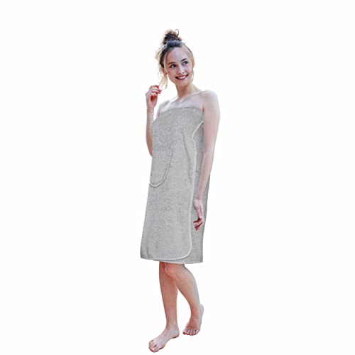 Carenesse Saunakilt Damen 80 x 140 cm grau I Saunatuch 100% Baumwolle Öko-Tex 100 I Weiches OneSize Saunakleid Flexibler Gummibund & 5-Fach Knopfleiste I Sauna Kilt mit aufgesetzter Tasche von Carenesse