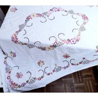 Antikstreublumen, Tischdecke, Bunt Bestickt, Baumwolle von CarlaWhiteAndNature