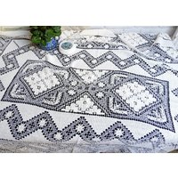 Gross Antik Leinen Handarbeit, Tischdecke Klöppelspitze Ecru Champangner Farbe Gross Antik Leinen Handarbeit, Tischdecke Klöppelspitze Ecru Champangner Farbe von CarlaWhiteAndNature