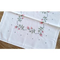 Kreuzstich , Blumen, Feldblumen, Bunt, Bestickt , Tischdecke, Mitteldecke, Weiss von CarlaWhiteAndNature