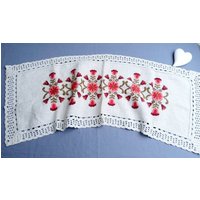 Leinen tischdecke, Zierdecke , Läufer, Weihnachten, Gewebt, Rot Beige, Tirol Leinen tischdecke, Zierdecke , Läufer, Weihnachten, Gewebt, Rot Beige, Tirol von CarlaWhiteAndNature