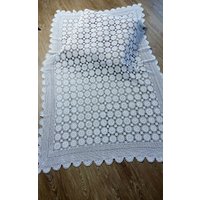 Neupatchwork, Granny Square, Handemade Häkeldecke, Tischdecke, Weiß, Groß von CarlaWhiteAndNature