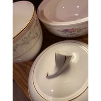 Christopher Stuart Ovale Zuckerdose Mit Deckel Und Teetasse Set Y1013 Spring Crest Fine China von CarolinaMtnCompany