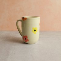 Daisy Handgemachte Keramiktasse; 16 + Oz von CarpCreativeCo