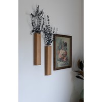 Schlanke 30 cm Eichenholz Wandtasche Mit Erhaltenem Eukalyptus Schlanke 30 cm Eichenholz Wandtasche Mit Erhaltenem Eukalyptus von CarpenterKatieCo