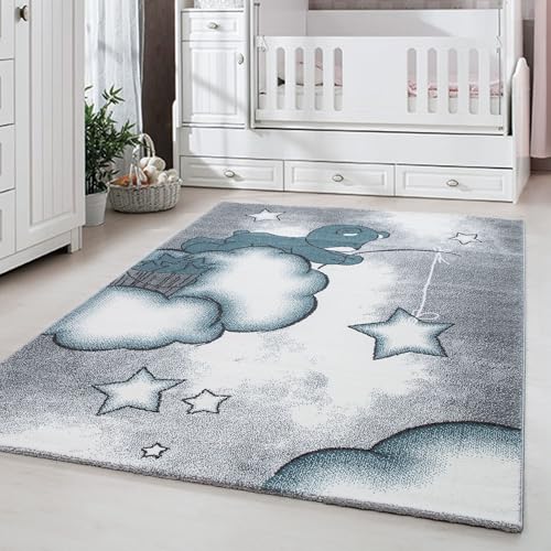 Carpetsale24 Kinderteppich Modern Bär-Design Blau 80 x 150 cm - Kurzflor Teppich Kinderzimmer Waschbarer Babyteppich Spielteppich für Junge und Mädchen Extra Weich und Antiallergen Läufer Flur von Carpetsale24