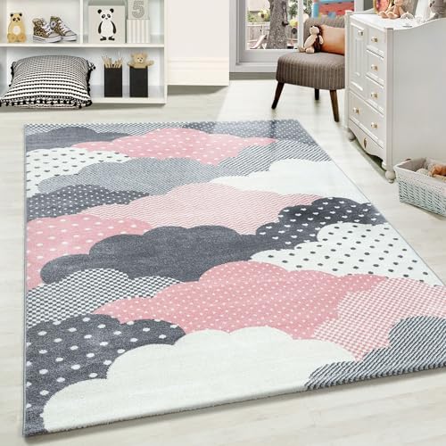 Carpetsale24 Kinderteppich Modern Wolken Design Pink und Grau 140 x 200 cm - Kurzflor Teppich Kinderzimmer Waschbarer Spielteppich Babyteppich für Junge und Mädchen Extra Weich Antiallergen Rechteckig von Carpetsale24